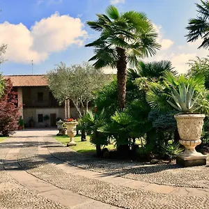 Couette-café Cascina In Franciacorta